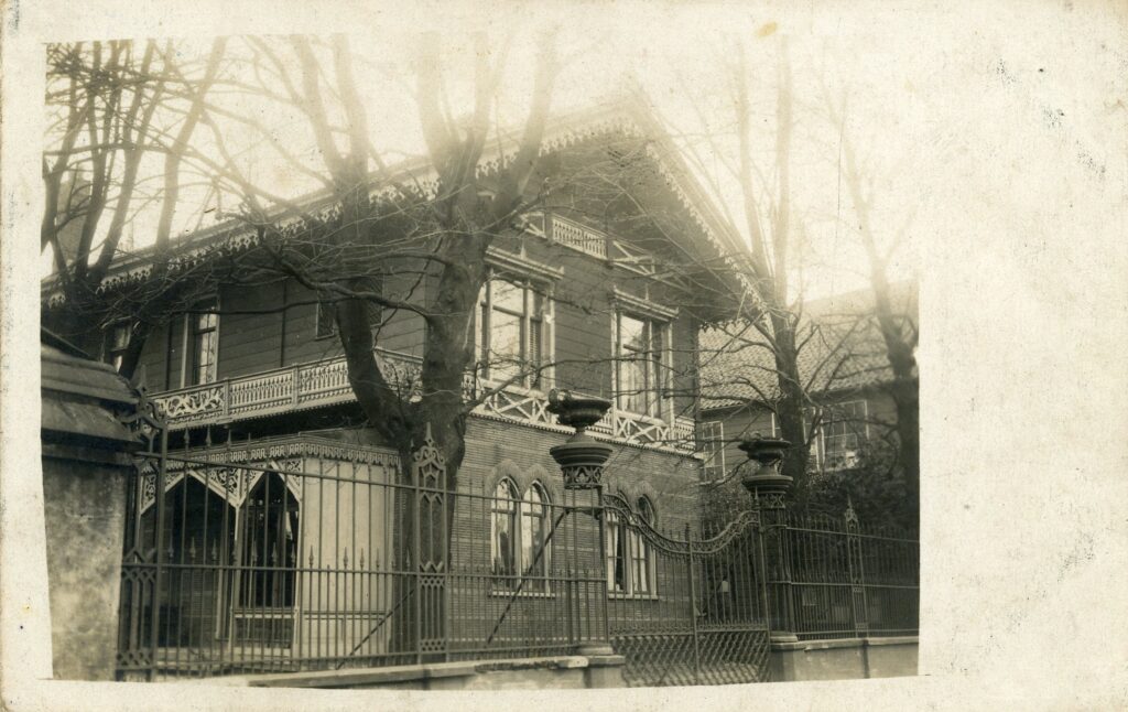 Afb: Het koetshuis van Piet Smit Jr. in 1903